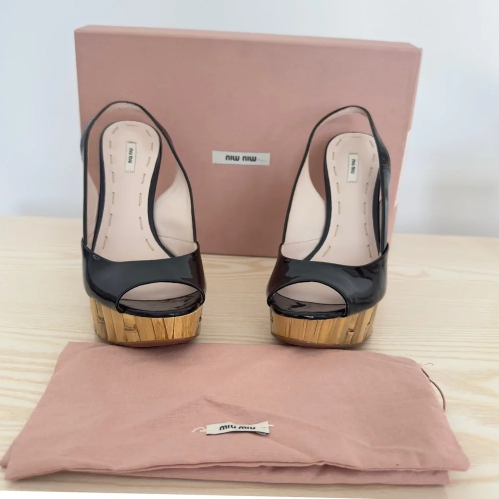 Miu Miu Bamboo Slingback Patent Leather Peep Toe Platform High Heel Sandals NEW
